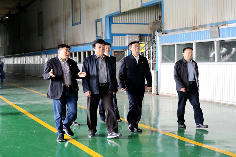 2019年5月8日，時(shí)任國(guó)家水利部原總工程師、水利部參咨委副主任委員汪洪蒞臨景興紙業(yè)調(diào)研節(jié)水工作